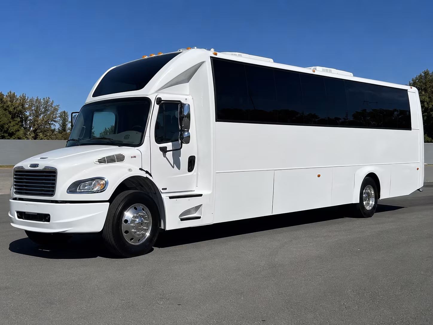 28 Passenger Party Bus