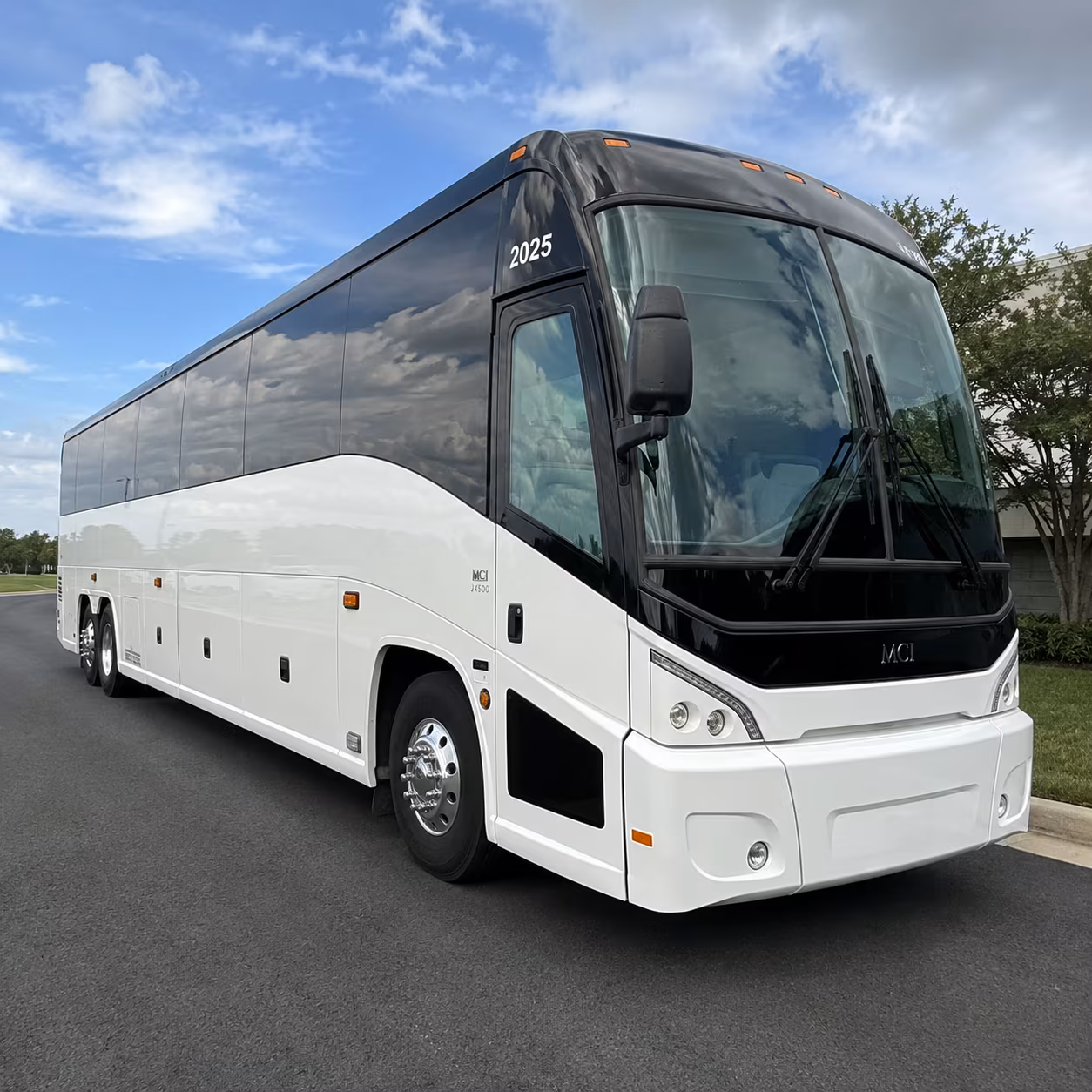 Flagstaff Airport Shuttle & Transportation party bus exterior