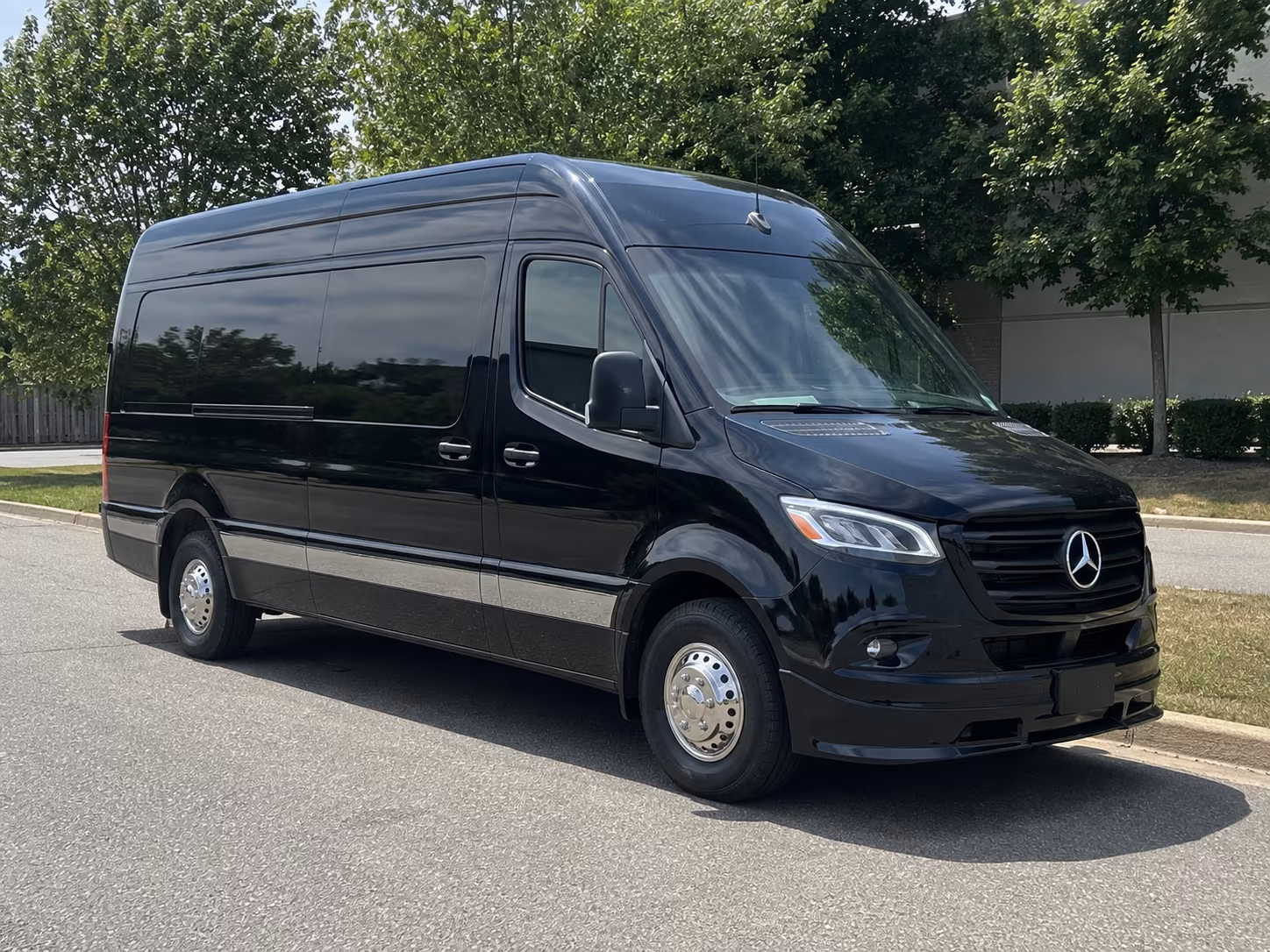 Flagstaff Airport Shuttle & Transportation party bus exterior