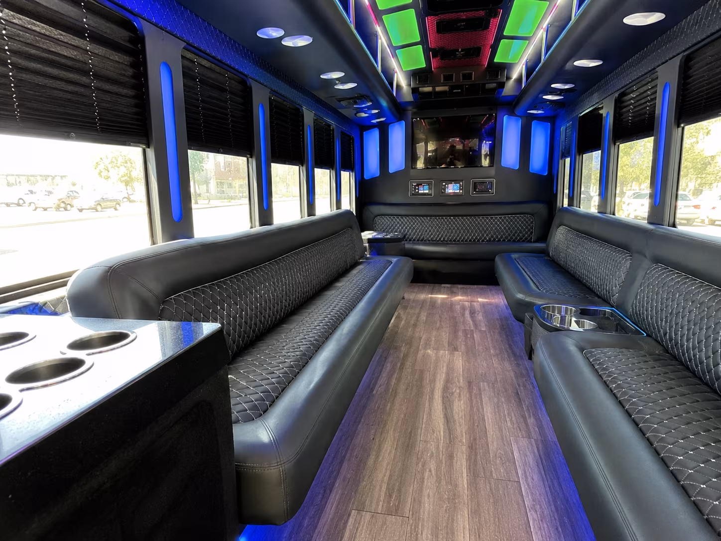 Glendale Birthday, Sweet 16, & Quinceañera Party Bus Rentals